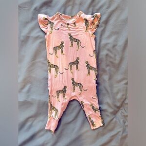 Posh Peanut Ruffled Cap Sleeve Romper - pink / leopard size 0-3 months